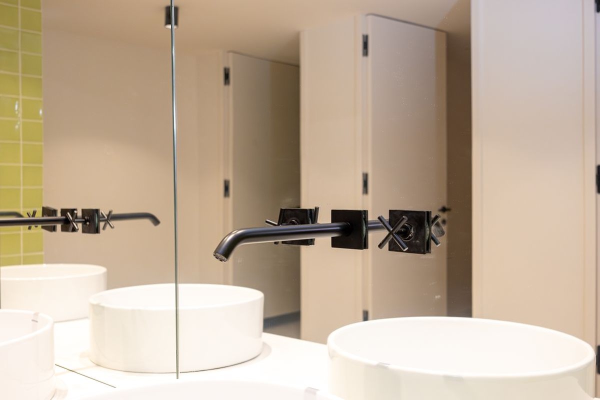 Instalações sanitárias renovadas